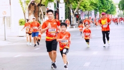 700 gia đình hào hứng tham gia giải chạy bộ “Gia đình vui khỏe - Kun family run”