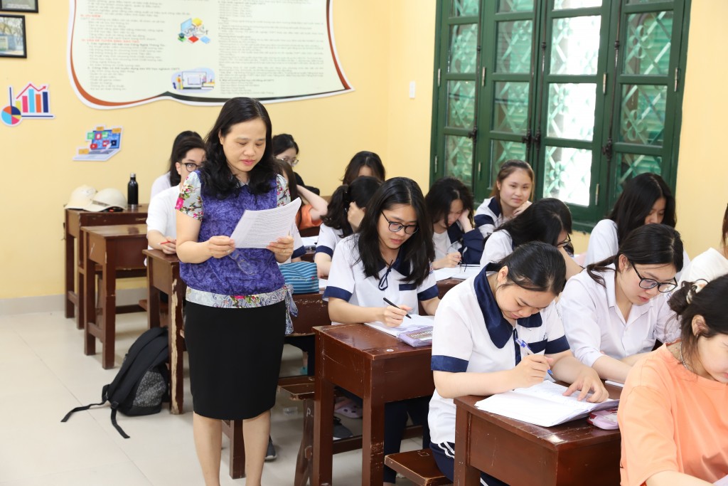 Các sĩ tử Trường THPT Lê Quý Đôn tập trung cao độ trong những ngày ôn thi cuối cùng quyết tâm đạt kết quả cao