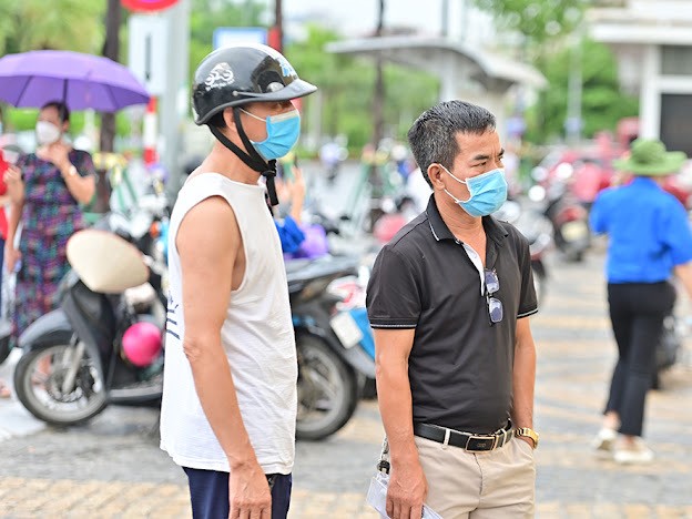 Tâm trạng hồi hộp và lo lắng...