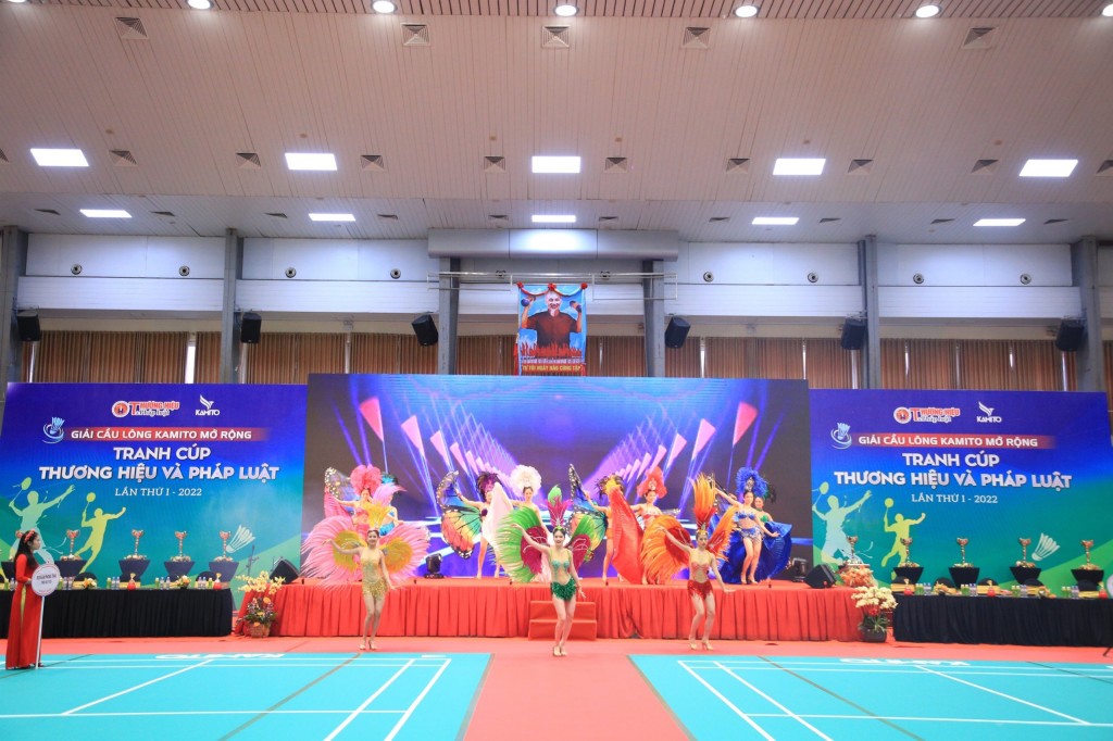 Hơn 600 VĐV tham gia Giải Cầu lông Kamito mở rộng tranh cúp Thương hiệu và Pháp luật lần thứ I - 2022