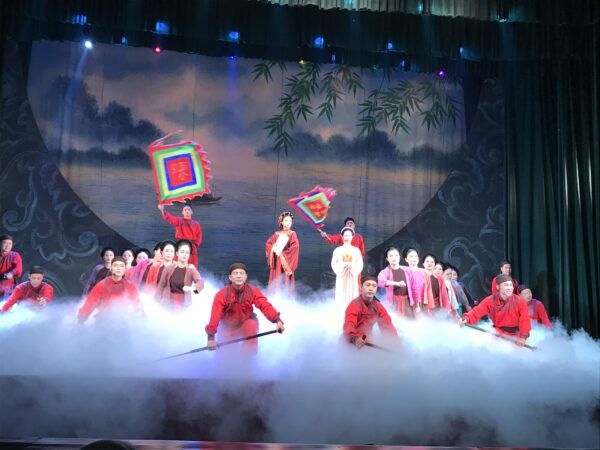 Nhà hát Chèo Hà Nội công diễn vở mới “Linh từ Quốc mẫu”