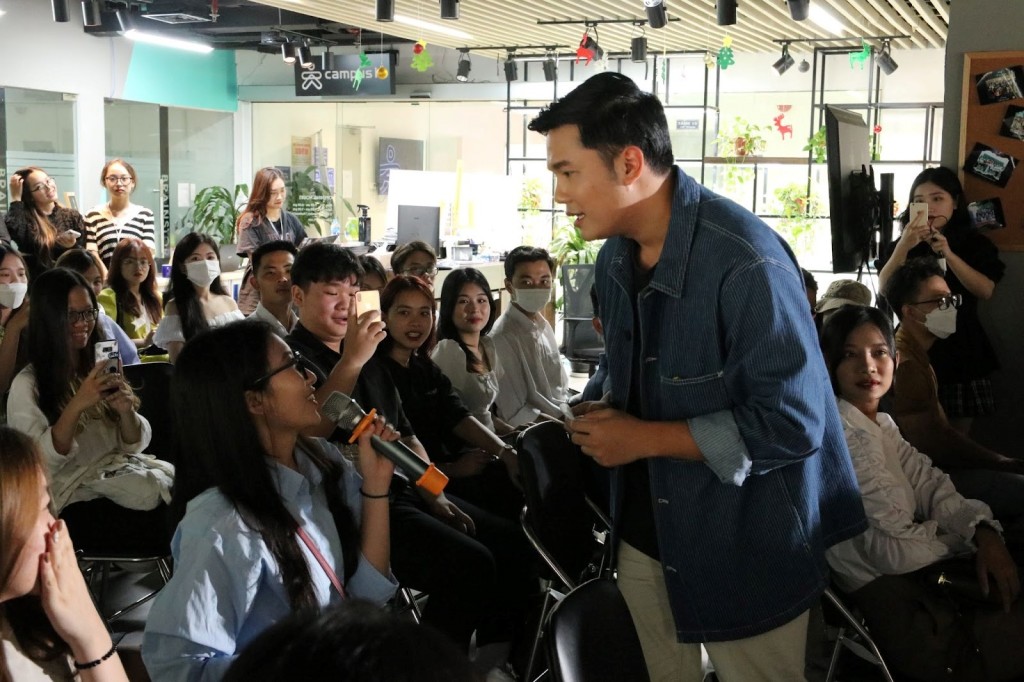 Workshop “Chuyện cây mic III”: “Muốn theo nghề MC, hãy thấu hiểu chính mình”