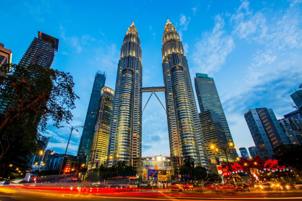 Tòa tháp đôi Petronas Twin Towers - một công trình để đời của Cesar Pelli