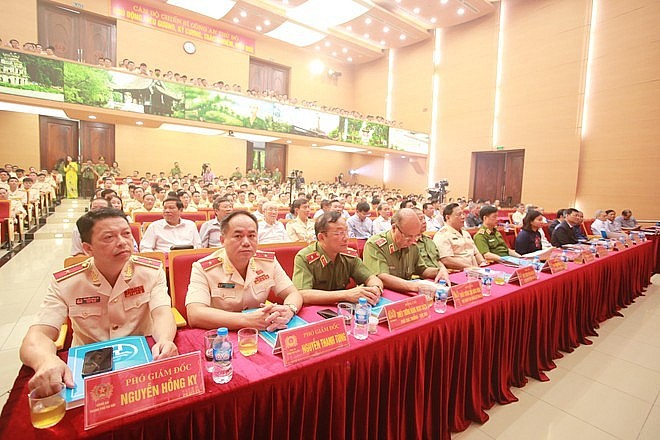 Lễ kỷ niệm được vinh dự đón nhiều đại biểu lãnh đạo Bộ Công an, thành phố Hà Nội