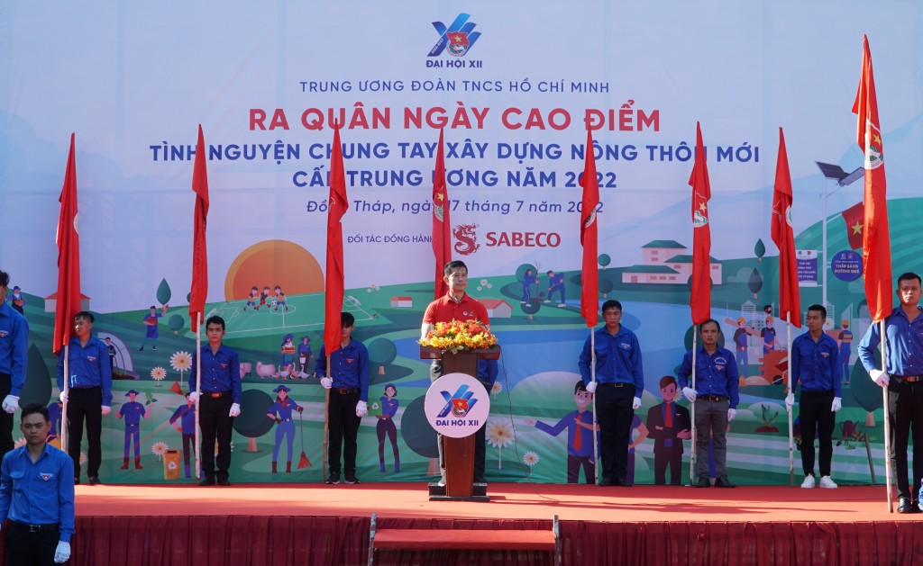 Trung ương Đoàn và SABECO khởi động dự án “Thắp sáng đường quê” và “Nâng bước thể thao”