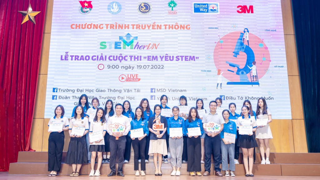 Vinh danh, truyền cảm hứng cho em gái, phụ nữ theo đuổi ngành STEM