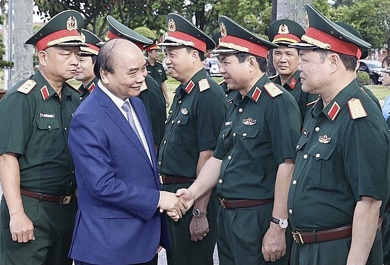 Chủ tịch nước Nguyễn Xuân Phúc gặp gỡ các lãnh đạo Quân khu 3 tại hội thảo
