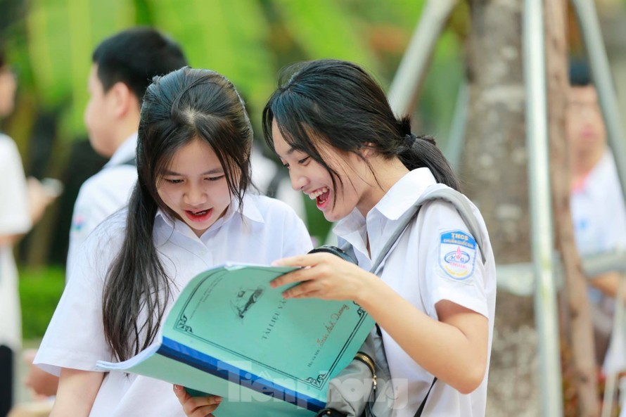 Hà Nội dẫn đầu cả nước về số lượng thủ khoa thi tốt nghiệp THPT