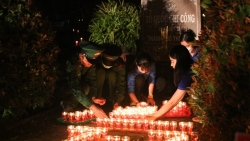 Tuổi trẻ TP Hồ Chí Minh thắp nến tri ân anh hùng liệt sĩ