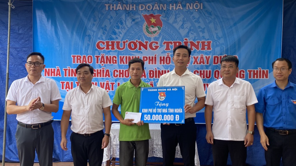 Phó Bí thư  Thường trực Thành 