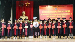 Đại học Sư phạm TDTT Hà Nội trao gần 300 bằng tốt nghiệp cử nhân giáo dục thể chất