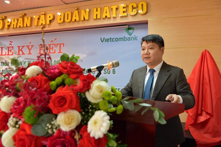 Ông Hoàng Đình Tuấn, Tổng giám đốc Hateco Group phát biểu tại lễ ký kết