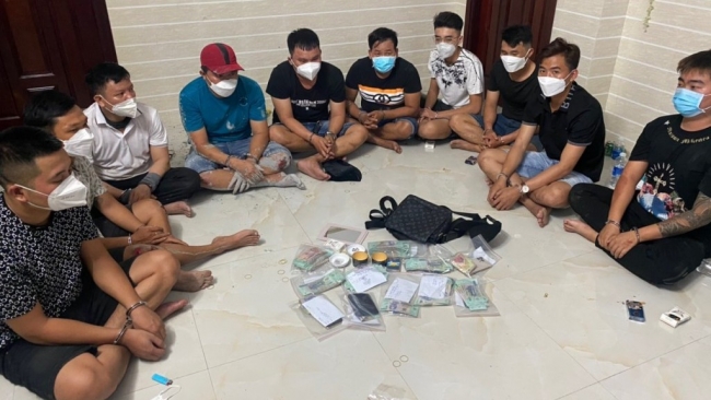 Bài 2: Cùng toàn xã hội ngăn chặn, phòng chống và xử lý tội phạm trẻ