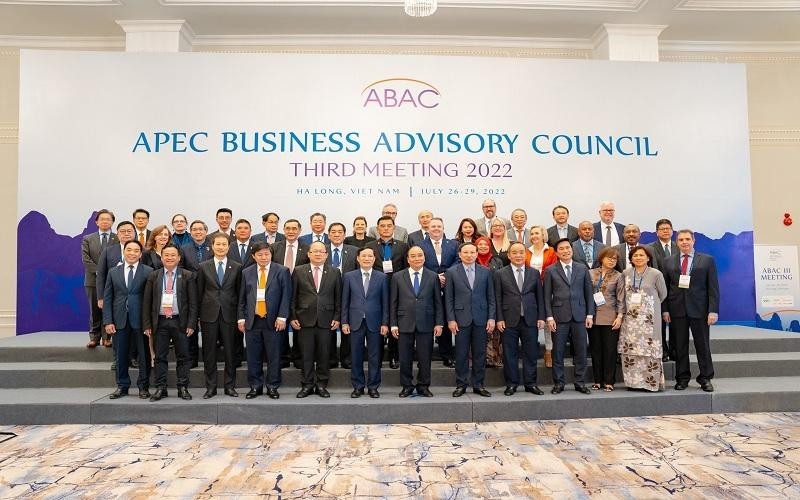 Kỳ họp thứ III Hội đồng Tư vấn kinh doanh APEC (ABAC 3) đã diễn ra thành công tốt đẹp.