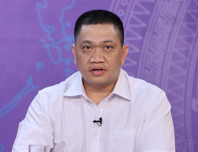 Ông Phạm Hồng Quang, Tổng Giám đốc Tổng Cty đầu tư và phát triển đường cao tốc Việt Nam (VEC)