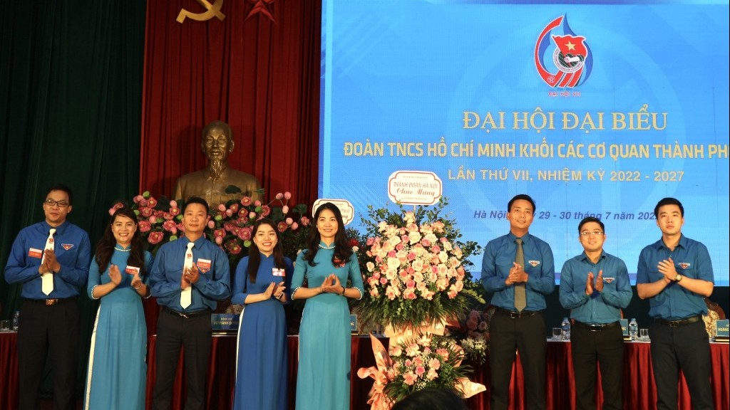 Đồng chí Dương Thị Ngọc tái đắc cử chức danh Bí thư Đoàn Khối các cơ quan thành phố Hà Nội