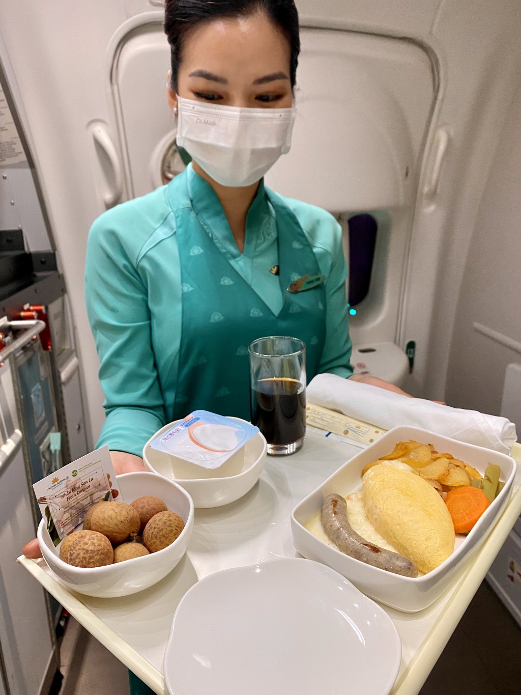 Với mạng bay rộng khắp của Vietnam Airlines, nhãn lồng Sơn La sẽ góp mặt trên hàng trăm chuyến bay mỗi ngày đi các châu lục trên thế giới