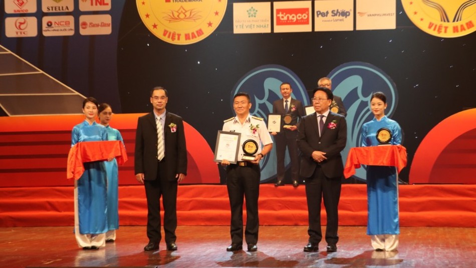 Tổng công ty Tân Cảng Sài Gòn đạt Top 50 “Nhãn hiệu hàng đầu Việt Nam”