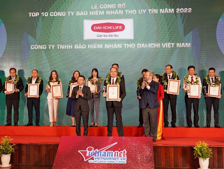 Dai-ichi Life Việt Nam đoạt danh hiệu Top 2 Công ty Bảo hiểm Nhân thọ uy tín năm 2022