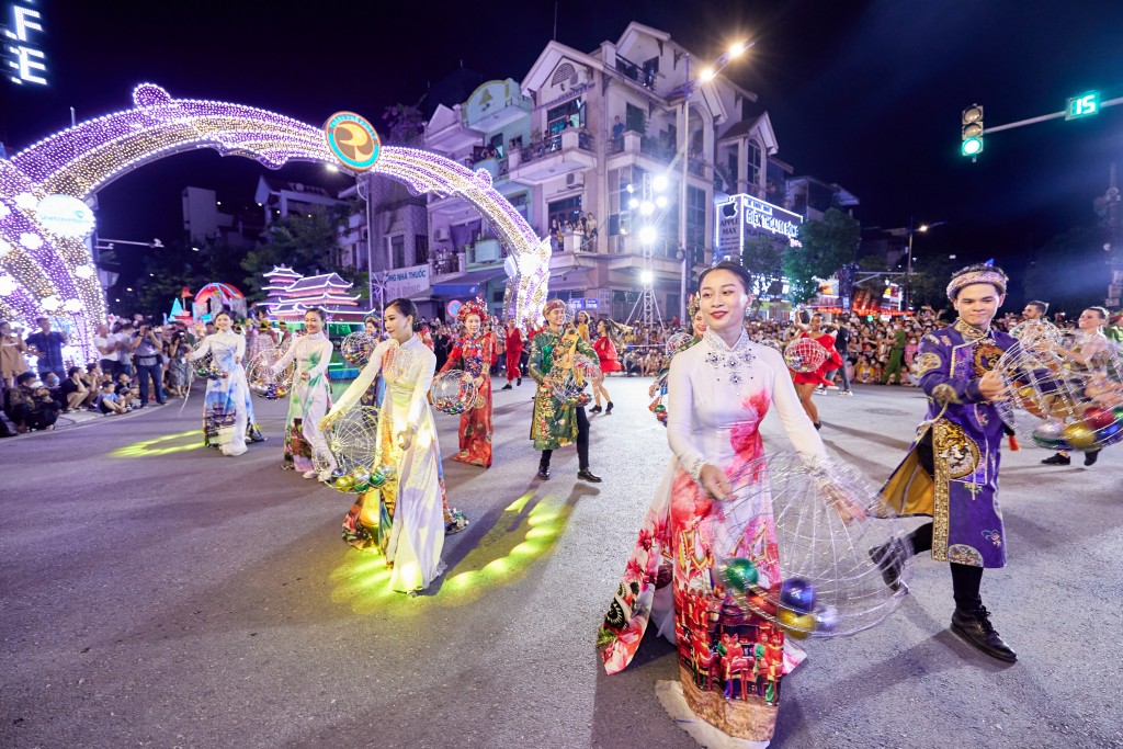 Thương hiệu Carnival đường phố 