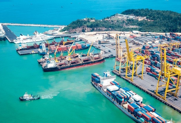 Cảng Đà Nẵng hiện là một khâu quan trọng trong chuỗi dịch vụ logistics của khu vực miền Trung Việt Nam - ẢNH: Cảng ĐÀ NẴNG
