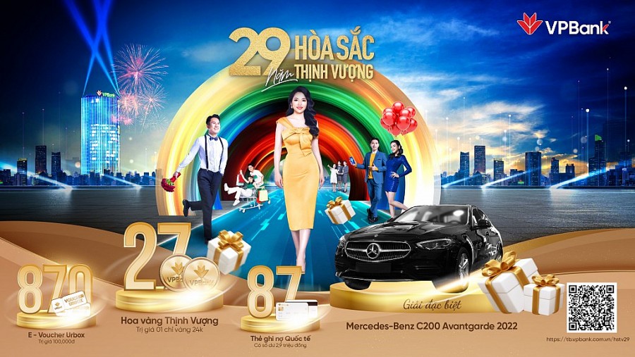 Trúng ngay ô tô Mercedes khi tham gia tiệc sinh nhật 29 tuổi của VPBank