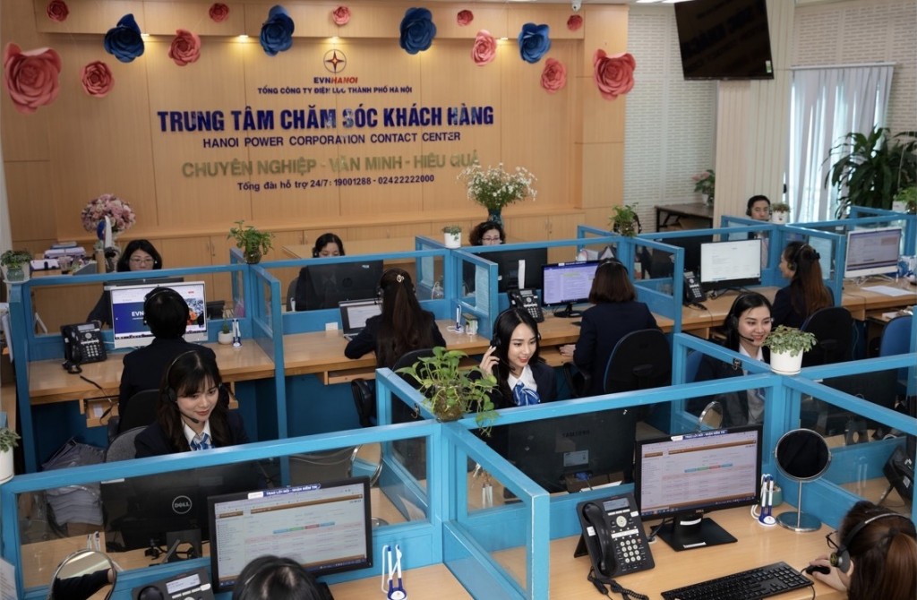 Trung tâm chăm sóc khách hàng EVNHANOI. Hotline (24/7): 19001288