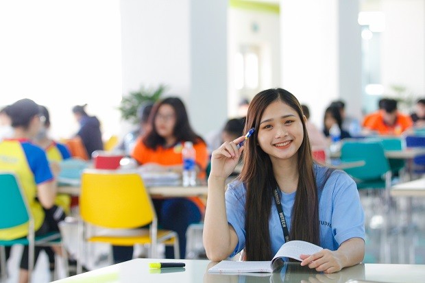 Nhiều trường đại học ồ ạt tăng học phí (ảnh minh hoạ)