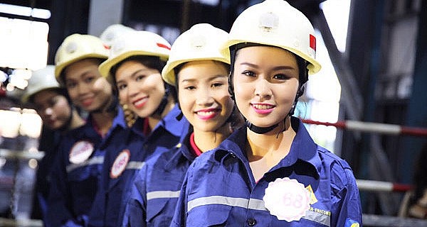 Phát huy thế mạnh của lao động nữ trong xây dựng, phát triển Thủ đô