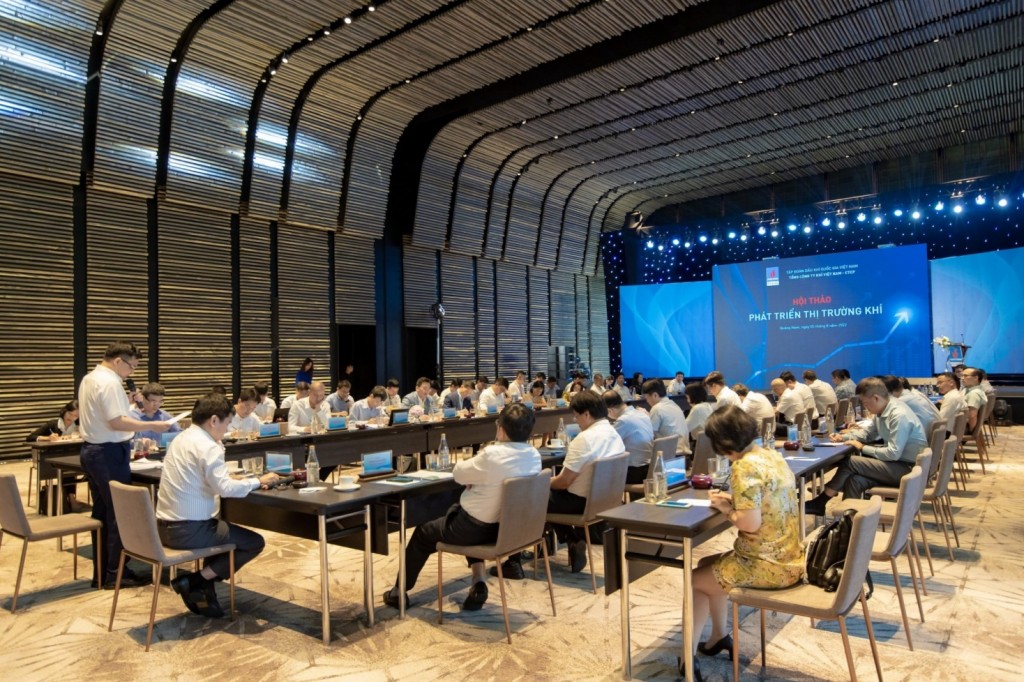 Hội thảo có sự tham dự của lãnh đạo và các Ban chuyên môn của Tập đoàn Dầu khí Việt Nam và Tổng công ty Khí Việt Nam.