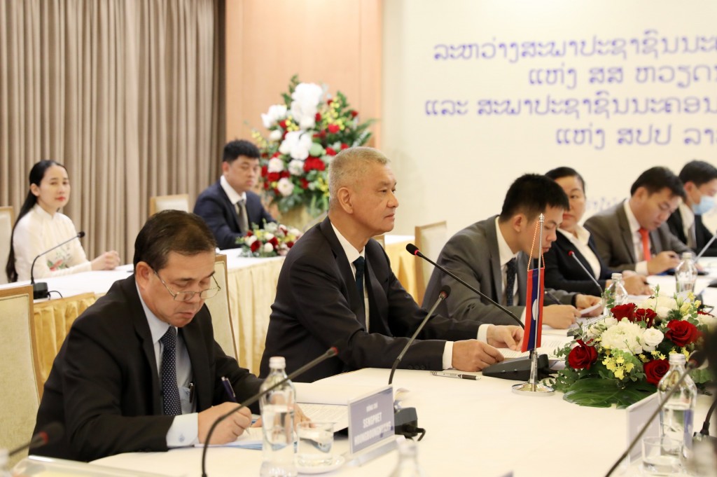 Đưa hoạt động hợp tác giữa HĐND hai Thủ đô Hà Nội, Viêng Chăn đi vào chiều sâu
