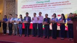 Lãnh đạo TP Hồ Chí Minh gặp gỡ, giao lưu cùng thiếu nhi Lào và Campuchia