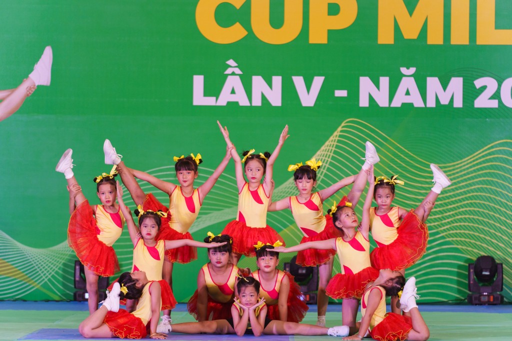Giải đấu được mong đợi sẽ mang đến những phút giây thi đấu thật bùng nổ, hấp dẫn, đầy ý chí và tinh thần thể thao của các em Giải đấu được mong đợi sẽ mang đến những phút giây thi đấu thật bùng nổ, hấp dẫn, đầy ý chí và tinh thần thể thao của các em