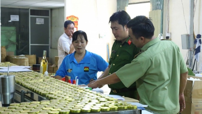 Bài 3: Dập tắt mối nguy với sự phát triển kinh tế
