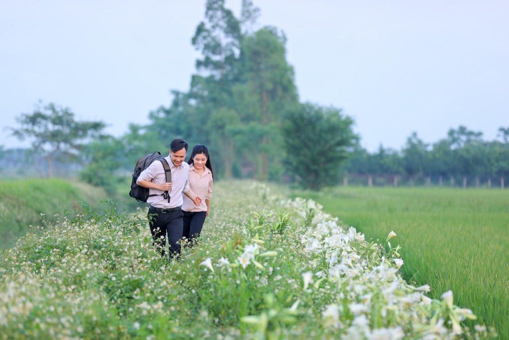 Sao mai Sông Thao tái xuất với bộ đôi MV tự sáng tác