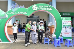 Thêm 500 người dân được Nhà thuốc An Khang hỗ trợ khám bệnh, nhận thuốc miễn phí