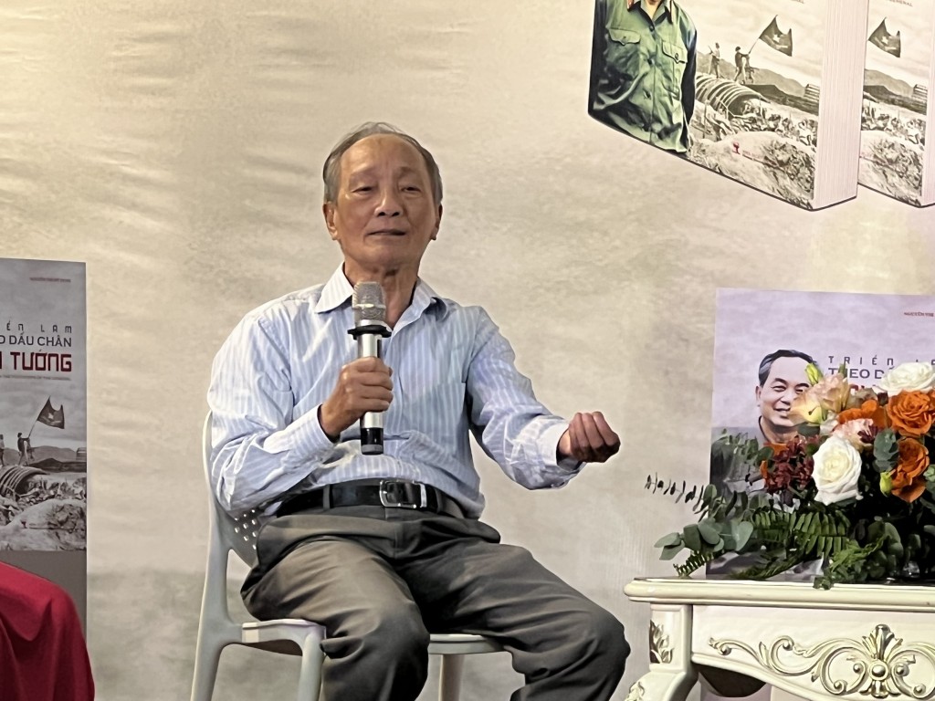 Nhà báo Trần Mạnh Thường dành cho cuốn sách những lời trân trọng