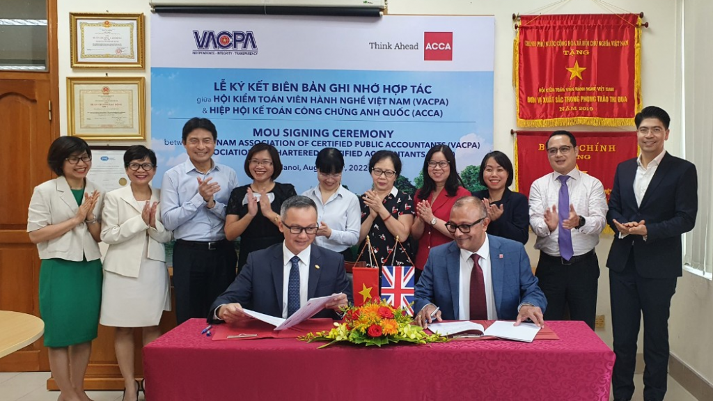 ACCA & VACPA gia hạn thỏa thuận hợp tác