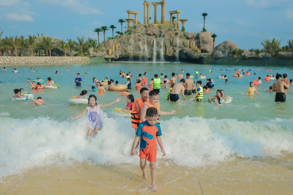 Cuộc sống ở Vinhomes Ocean Park 2 - The Empire sẽ là 365 ngày nghỉ dưỡng theo phong cách resort đẳng cấp, mang tới những giá trị tinh thần không thể đong đếm được