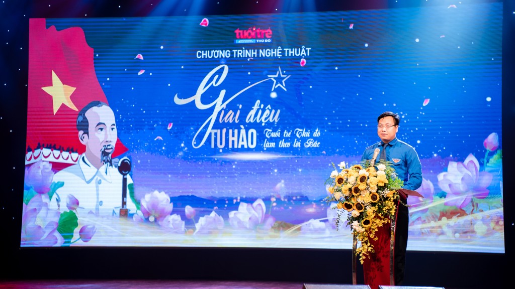 Đồng chí Trần Quang Hưng (Phó Bí thư Thành đoàn Hà Nội) phát biểu tại chương trình