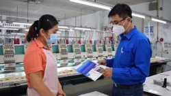 Hà Nội: Không để "tín dụng đen" tiếp cận công nhân lao động