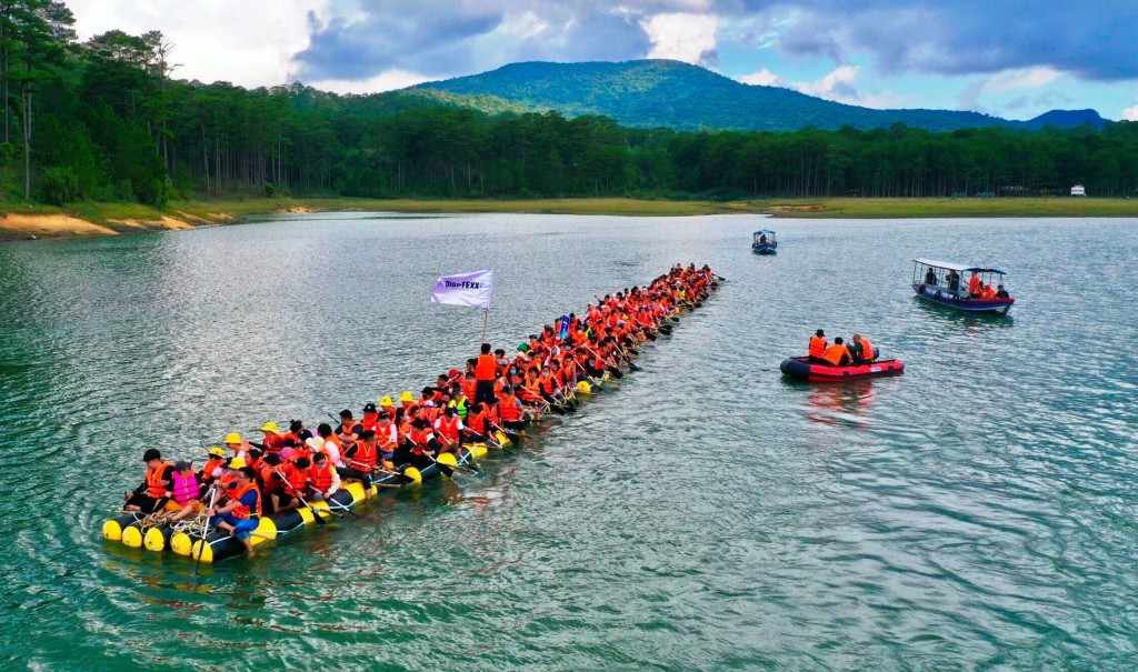 Du lịch dịp lễ Quốc khánh 2/9 đang cháy tour (Ảnh minh họa)