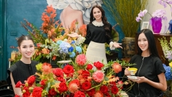 Top 3 Miss World Vietnam 2022 đến Hà Nội học cắm hoa