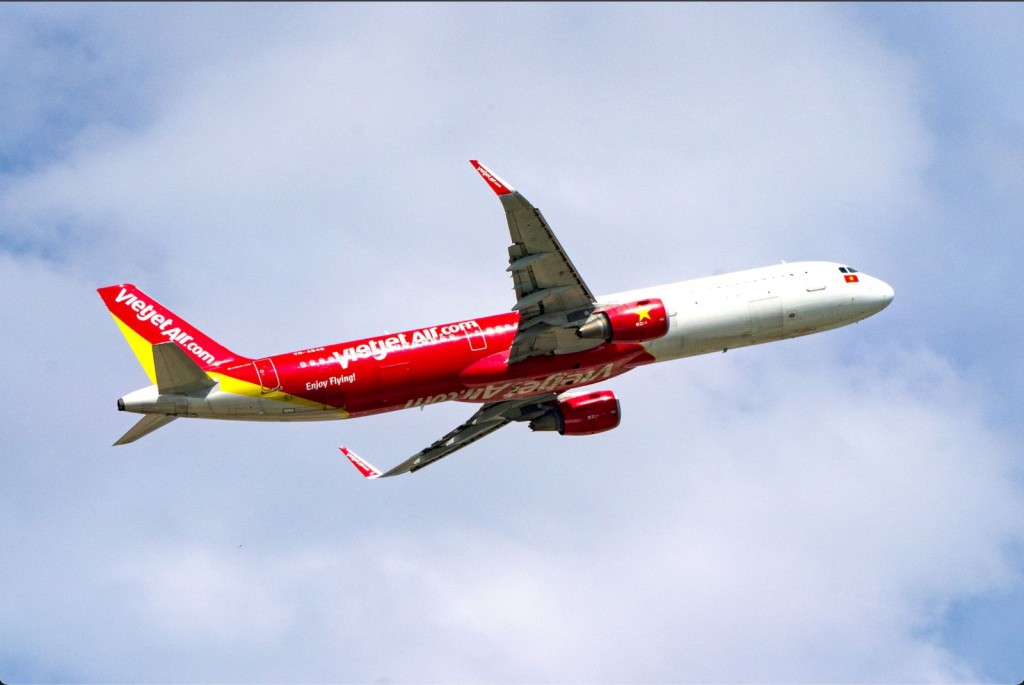 Tự hào khám phá Việt Nam tươi đẹp với triệu vé khuyến mãi cùng Vietjet dịp Quốc khánh 2/9