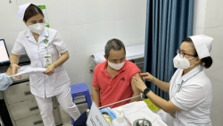 TP Hồ Chí Minh: Tổ chức tiêm vaccine COVID-19 xuyên lễ 2/9