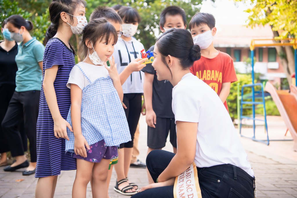 Hành trình hoạt động thiện nguyện, thực hiện sứ mệnh của mình hướng đến cộng đồng của Á hậu Hoa Đan