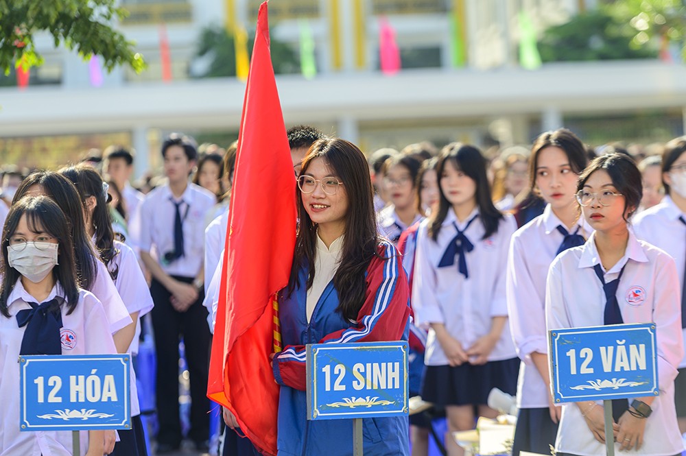 Năm học 2022 – 2023 này là năm học thứ 2 liên tiếp tỉnh Quảng Ninh thực hiện chính sách hỗ trợ học phí cho học sinh. Sẽ có khoảng 225.374 học sinh được thụ hưởng chính sách với kinh phí dự kiến khoảng 458 tỷ đồng.