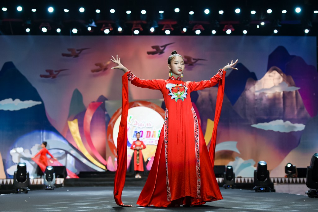 Giải Trình diễn ấn tượng nhất Trần Anh Thư