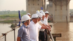 Chủ tịch UBND TP Trần Sỹ Thanh kiểm tra hai dự án giao thông trọng điểm