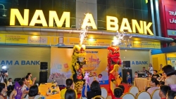 Nhộn nhịp lễ hội “Trăng vàng hạnh phúc” cùng Nam A Bank